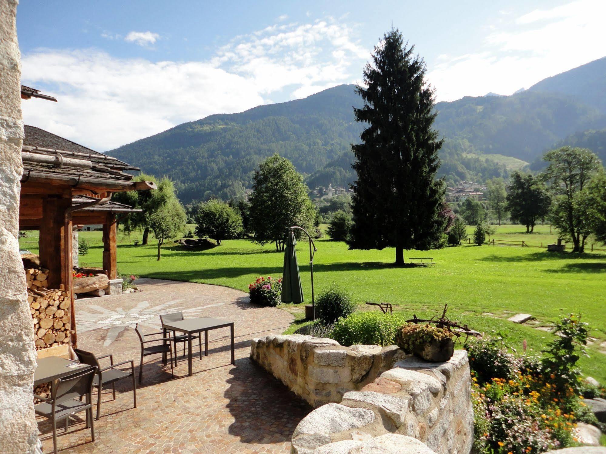 Hotel Maso Del Brenta Caderzone Terme Extérieur photo