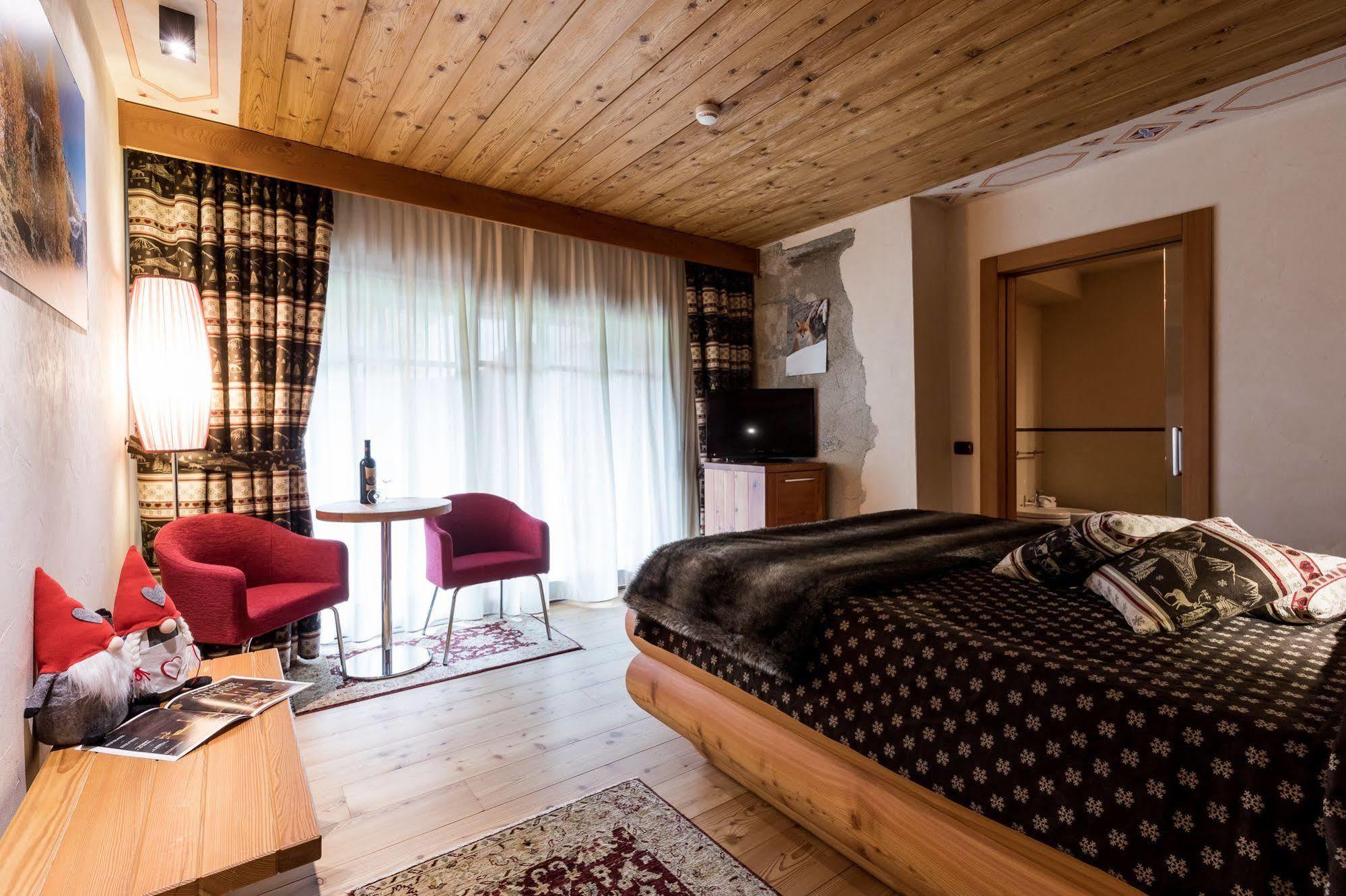 Hotel Maso Del Brenta Caderzone Terme Extérieur photo